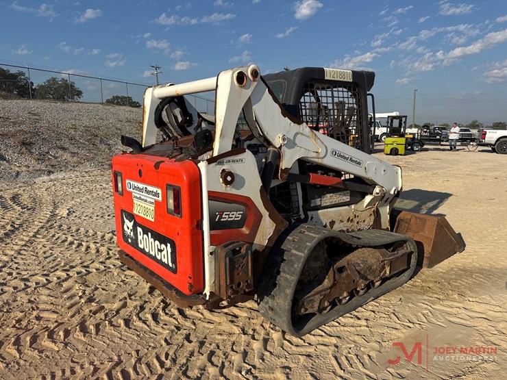 2021-bobcat-t595-image-2