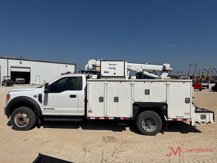 2017-ford-f550-xl-image-5