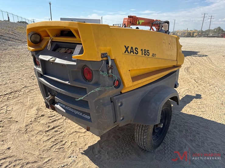 2008-atlas-copco-xas185-image-2
