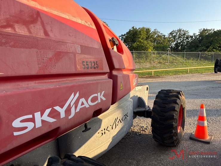 2017-skyjack-sj66t-image-10
