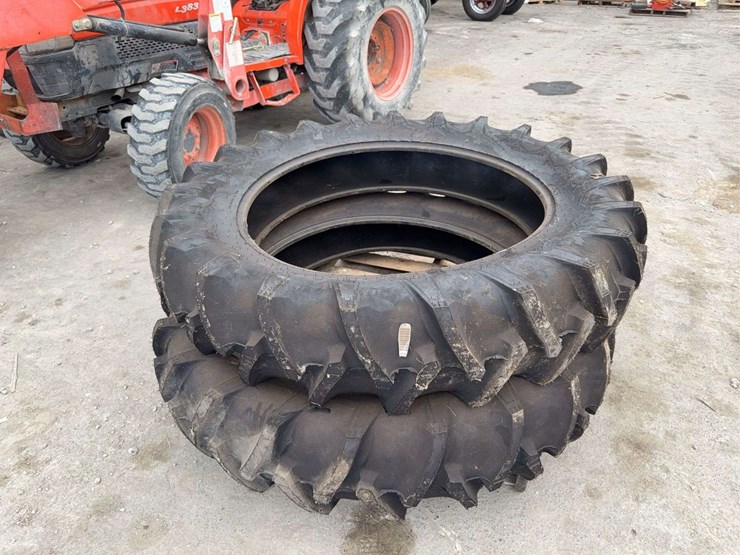 new-firestone-13.6–38-tractor-tires-image-2