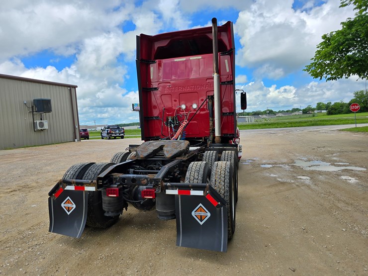 2015-international-prostar-image-19