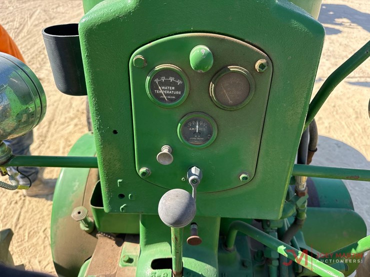 1954-john-deere-70-image-18