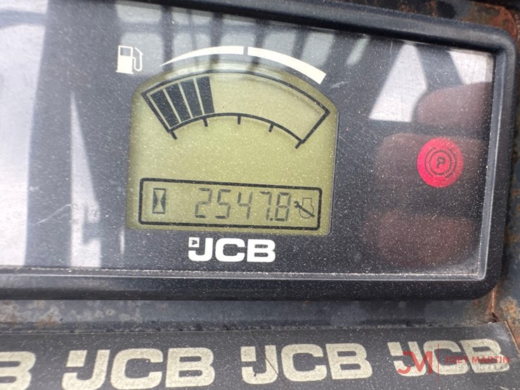 2018-jcb-930-image-16