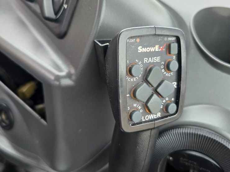 kubota-rtv1100-image-51