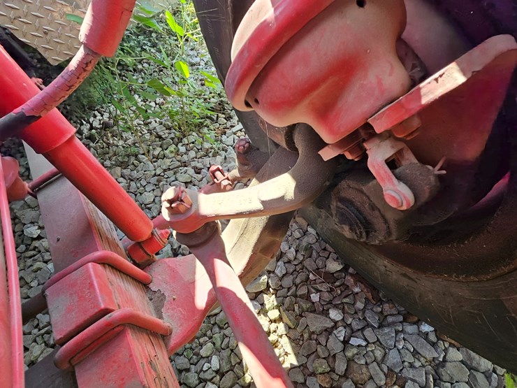 1983-ford-c800-image-40