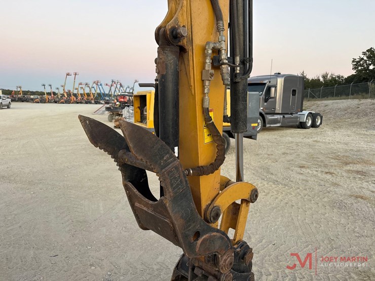 2018-caterpillar-305e2-cr-image-10