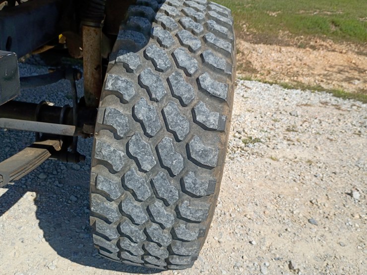 1995-jeep-wrangler-image-59