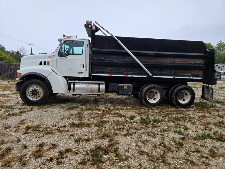 1999-sterling-l9511-image-6