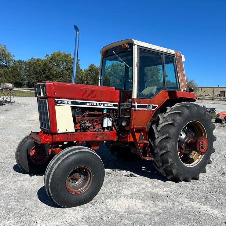 INTERNATIONAL 1586