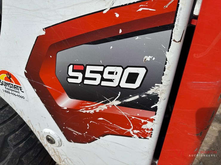 2021-bobcat-s590-image-8