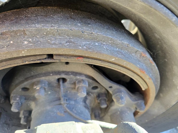 2015-peterbilt-579-image-98