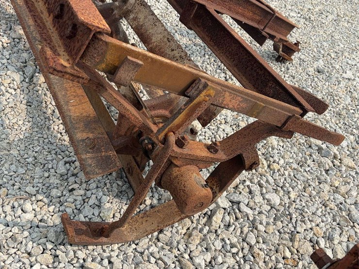 ihc-#5-stalk-cutter-image-20