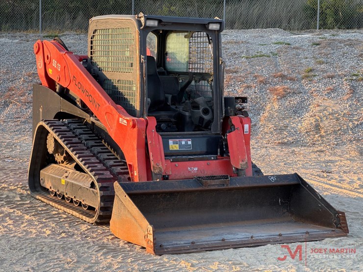 kubota-svl97-2-image-1