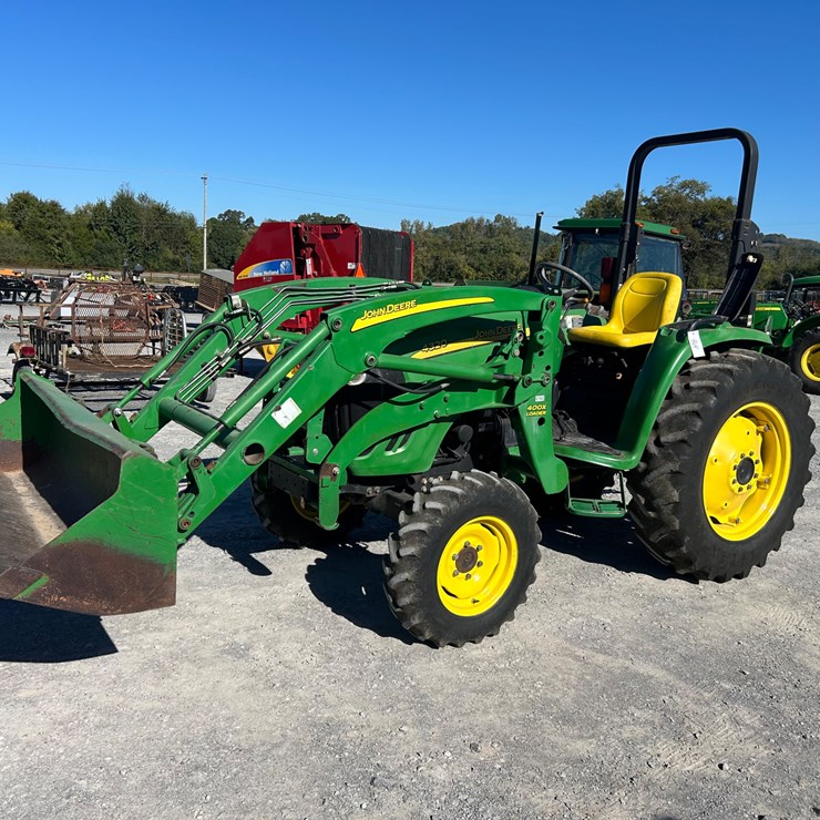 JOHN DEERE 4320