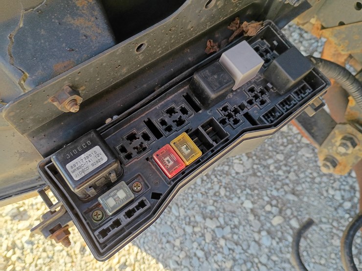 2000-gmc-w3500-image-25