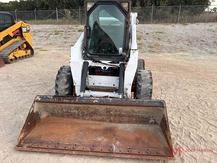 2004-bobcat-s300-image-5