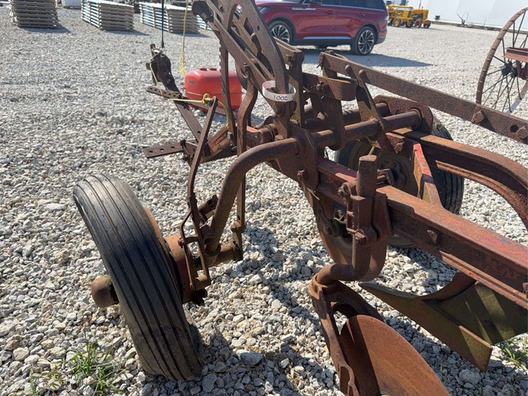 2-bottom-trip-plow-image-22