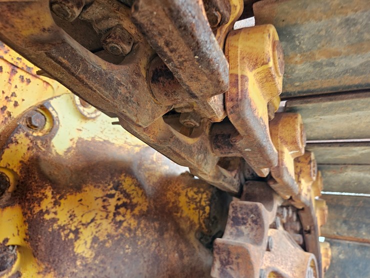 komatsu-d61ex-image-64