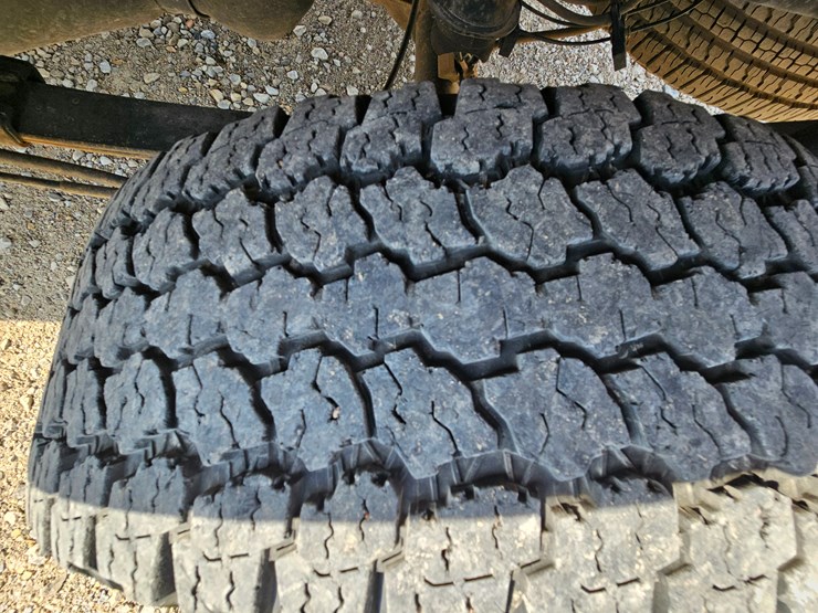 2016-ford-f150-image-54