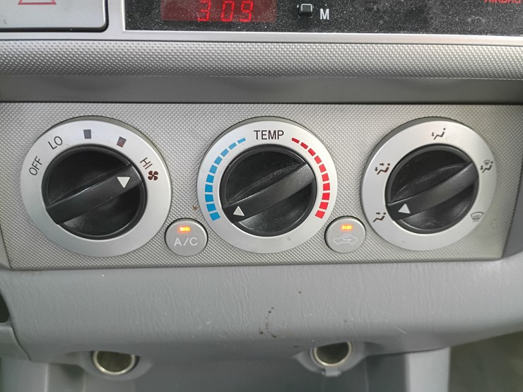 2007-toyota-tacoma-image-37