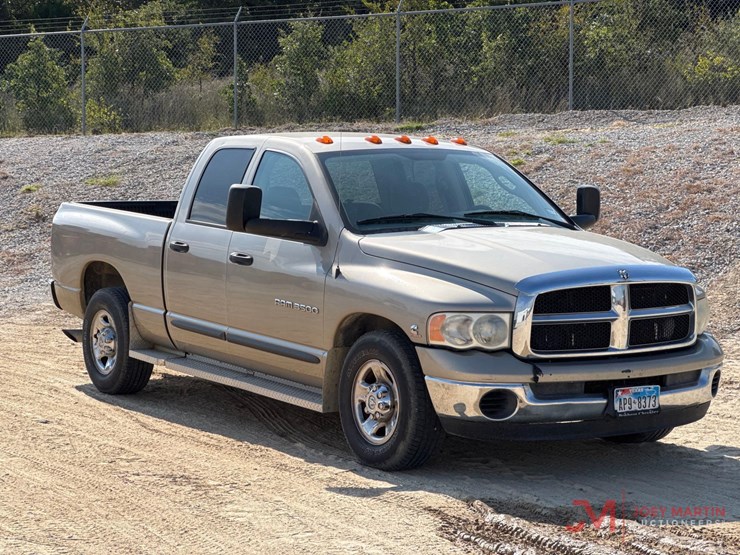 2003-dodge-ram-3500-image-1