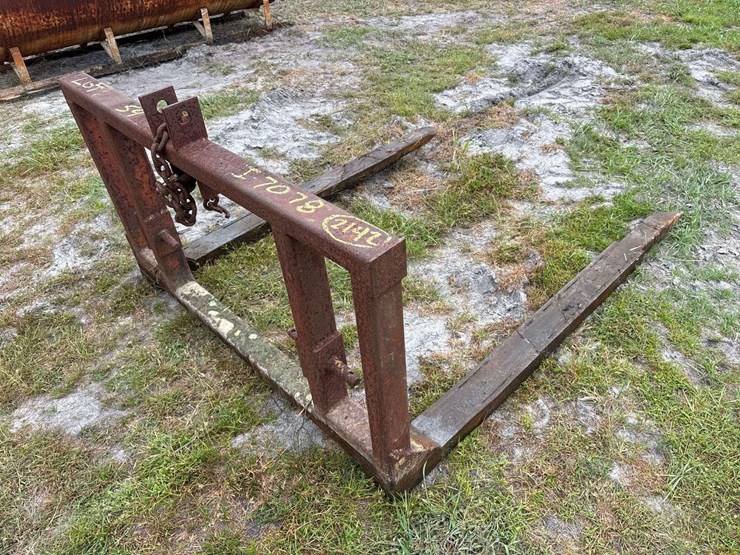 54in-fork-attachment-image-1
