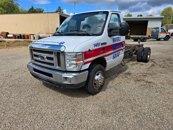 2008-ford-e450-image-2