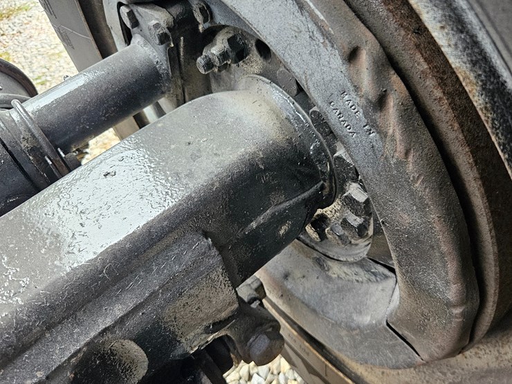 2015-kenworth-t800-image-115