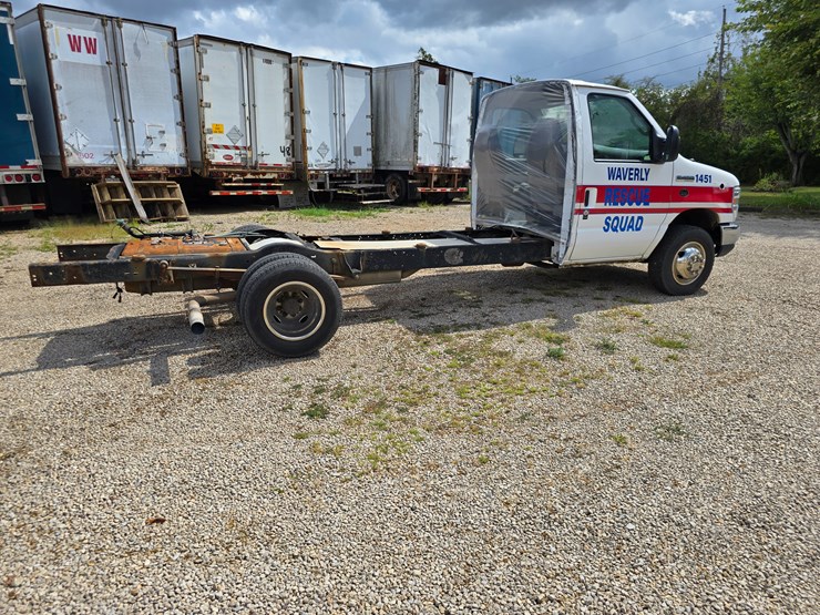 2008-ford-e450-image-20