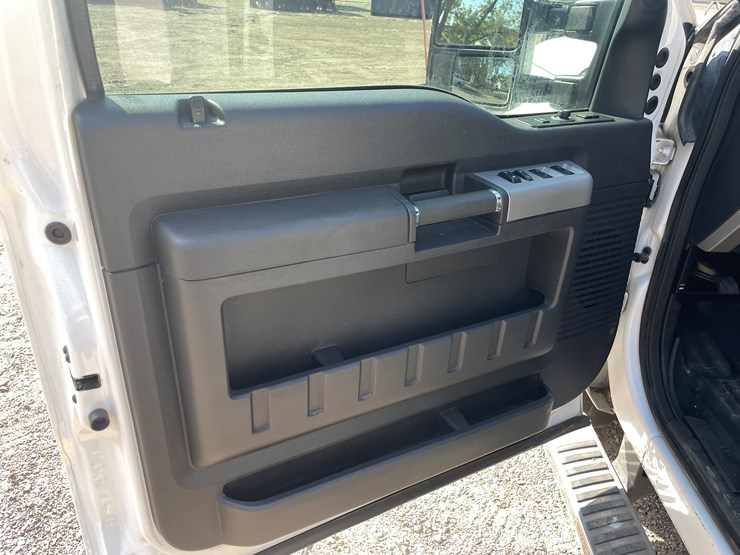 2016-ford-f350-image-74