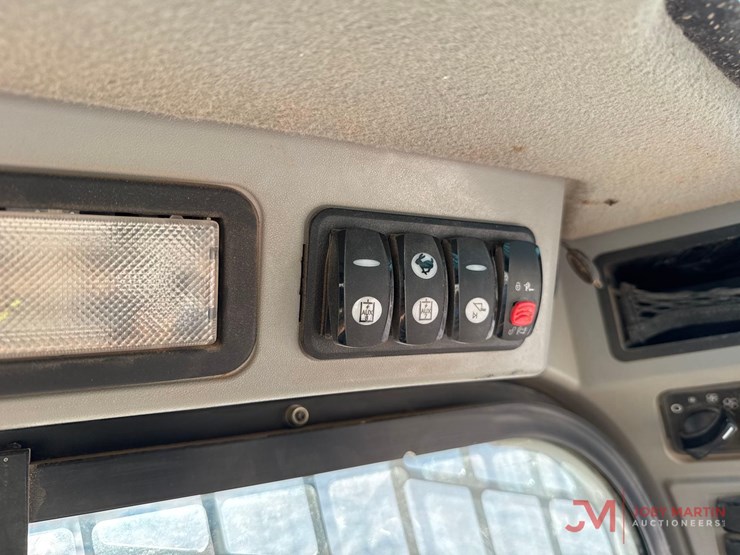 2017-caterpillar-289d-image-20