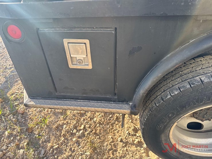 2009-ford-f350-image-15