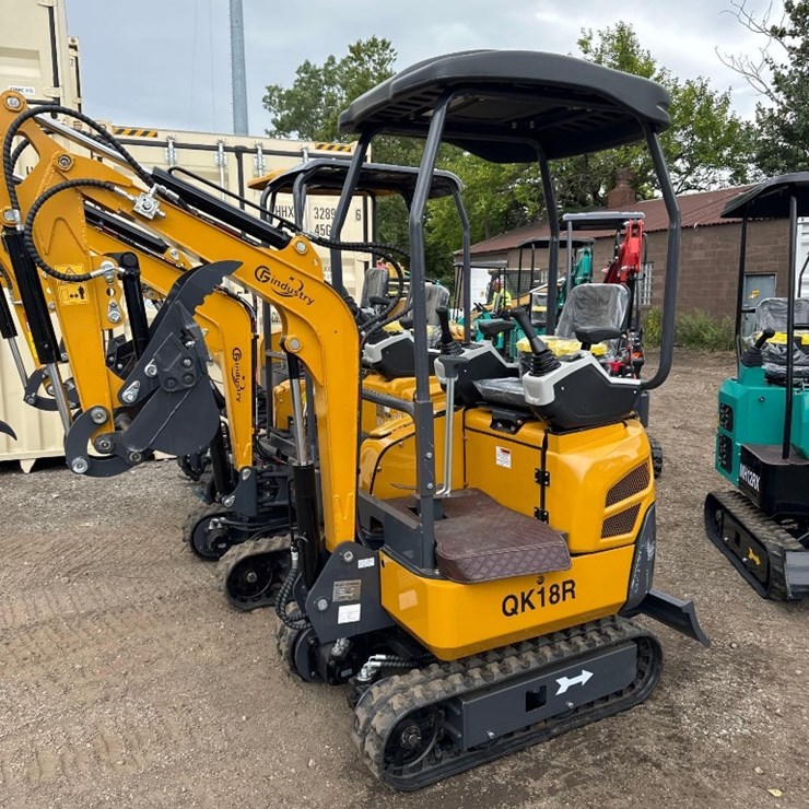 New CFG Industrial Co Mini Excavator Model QK18R