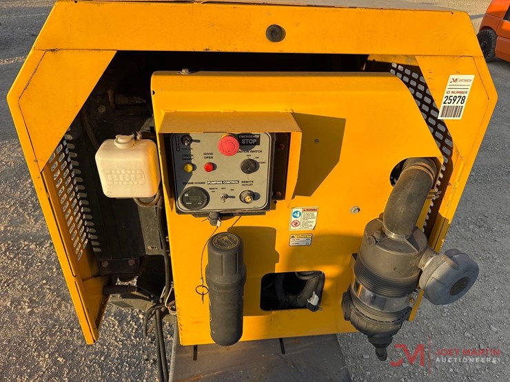 2019-mayco-concrete-pump-&-hoses-image-18