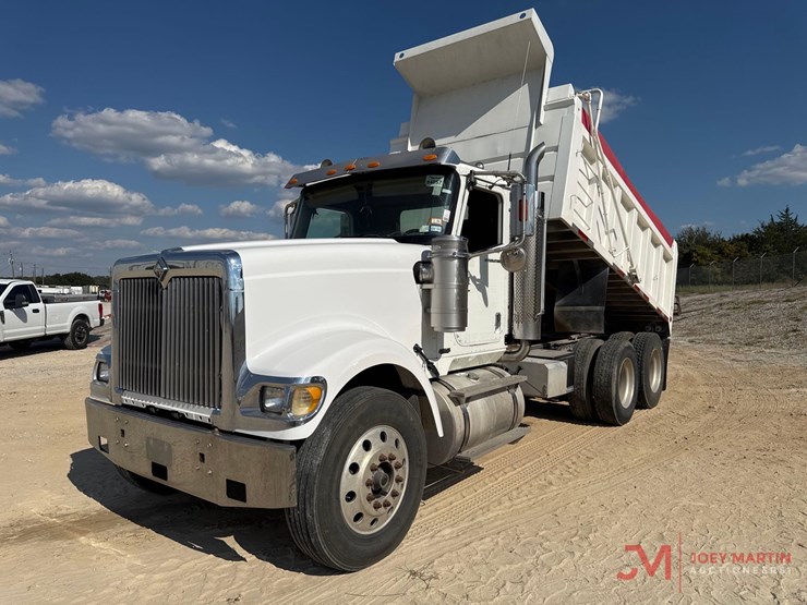 2005-international-9900i-image-4