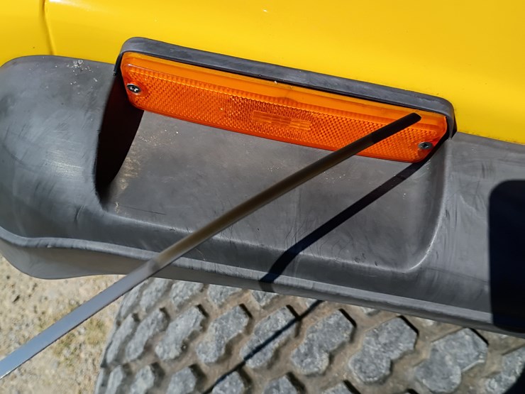 1995-jeep-wrangler-image-26