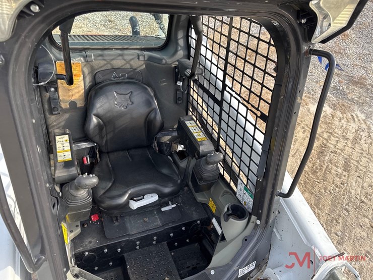 2021-bobcat-s590-image-13