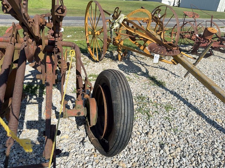 2-bottom-trip-plow-image-8