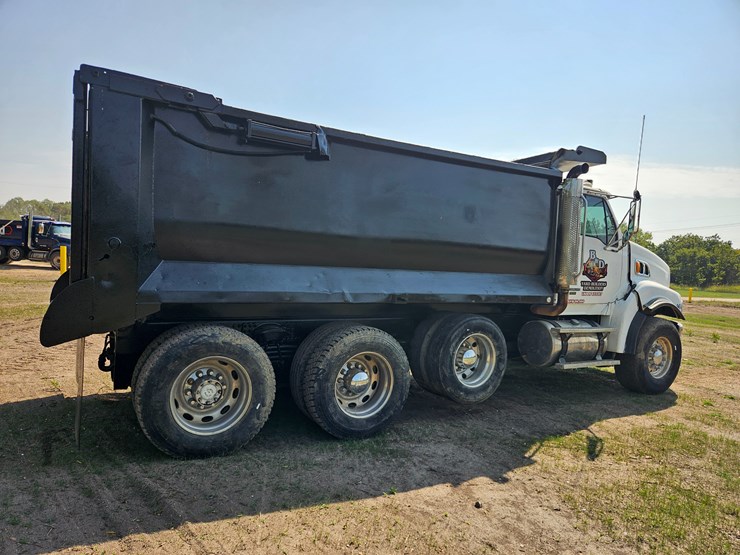 2006-sterling-l9500-image-20