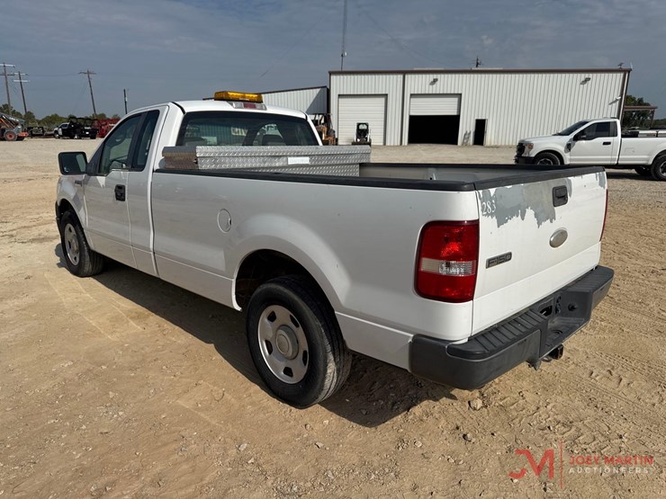 2007-ford-f150-xl-image-3