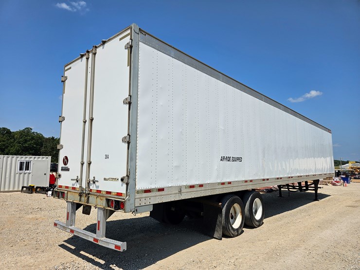 2013-great-dane-trailer-image-10