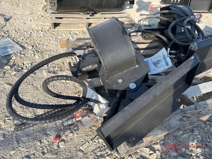 new-stump-grinder-mini-skid-steer-attachment-image-3