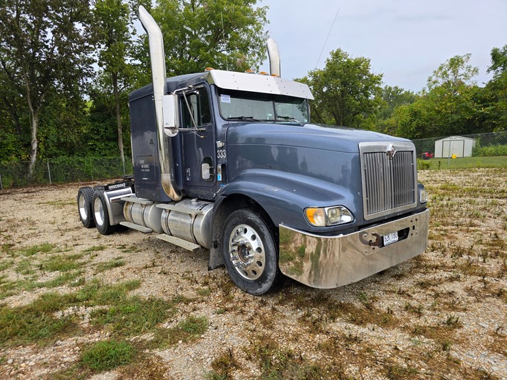 1999-international-9400-image-43