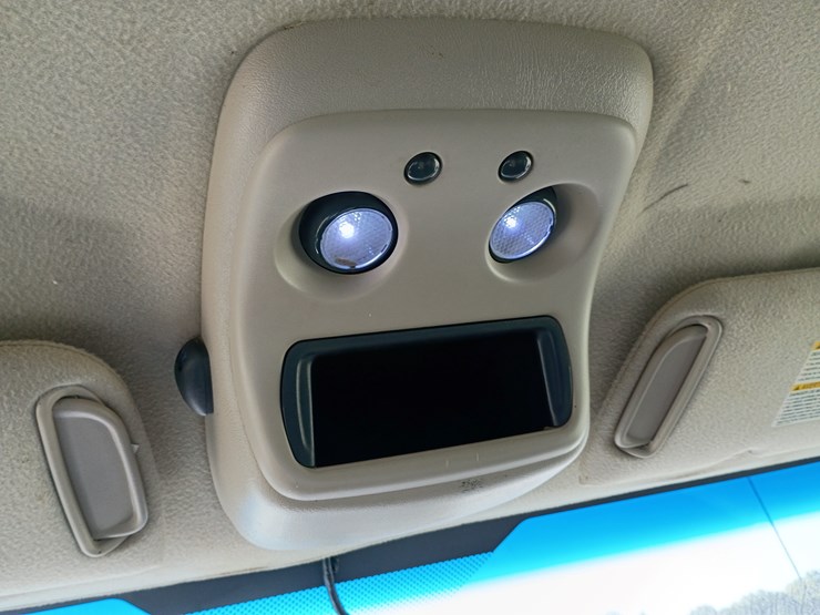 2003-chevrolet-silverado-image-50