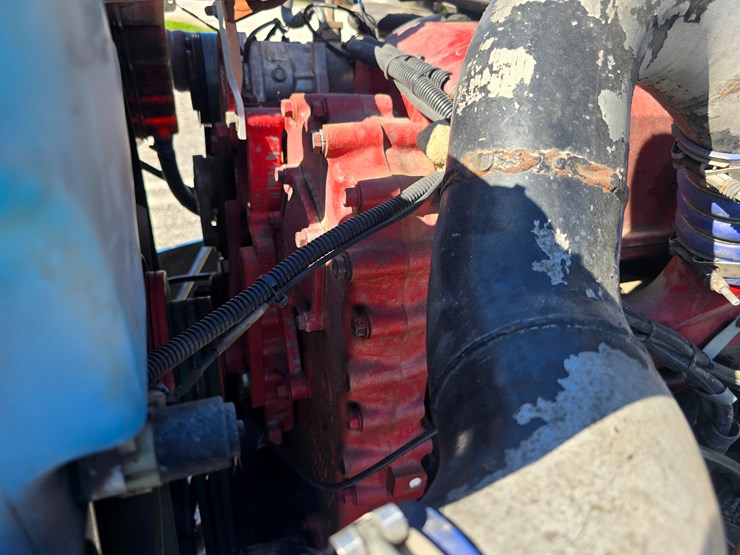 2015-peterbilt-579-image-46