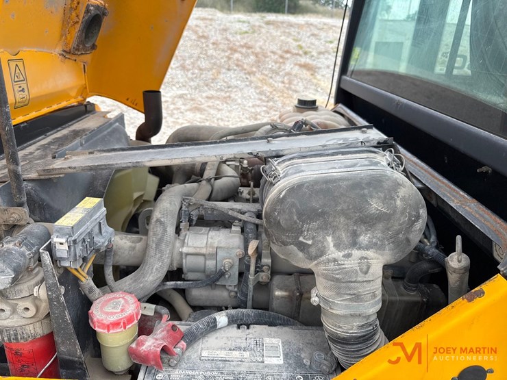 2019-jcb-930-image-9