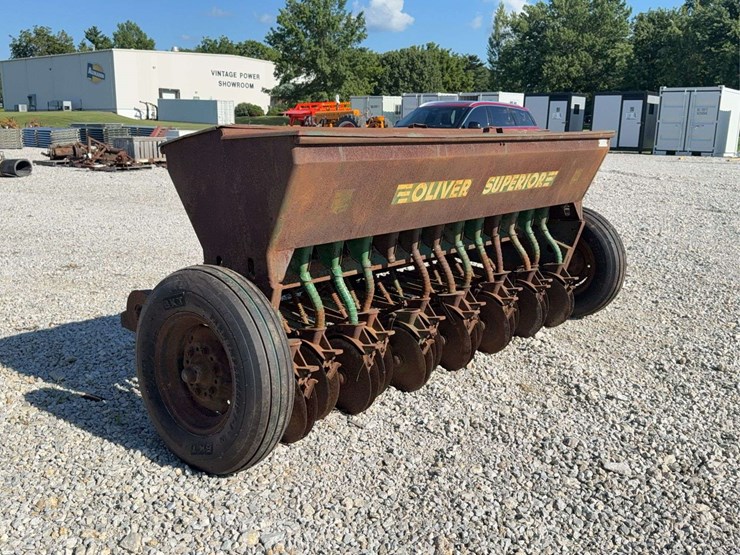 oliver-superior-grain-drill-image-5