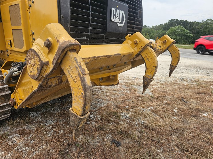 2023-caterpillar-953-image-116