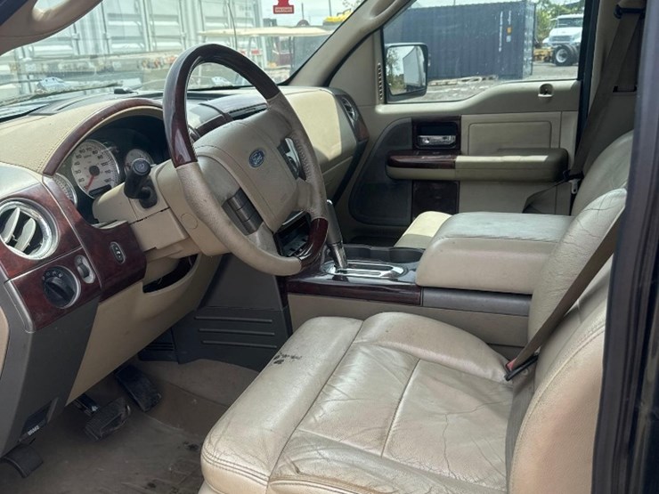 2004-ford-f150-image-9